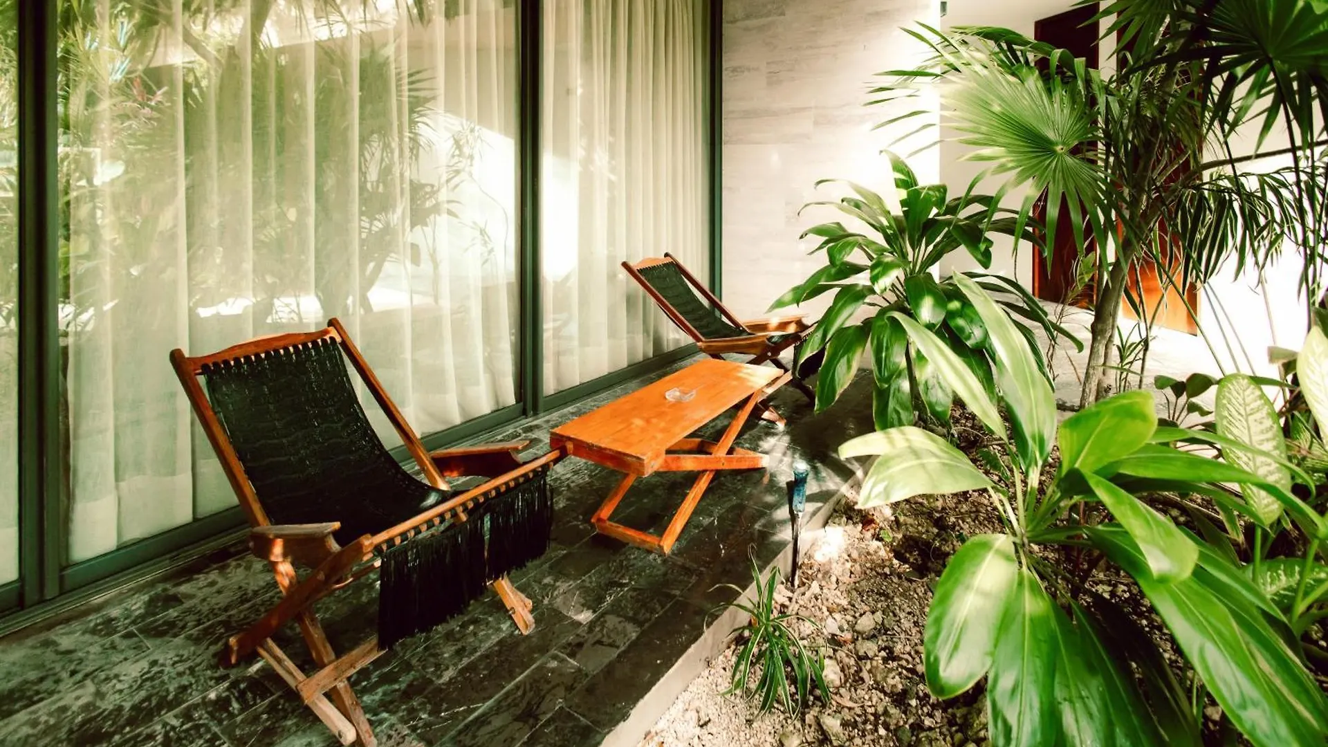 Mistiq E104 Apartment Tulum